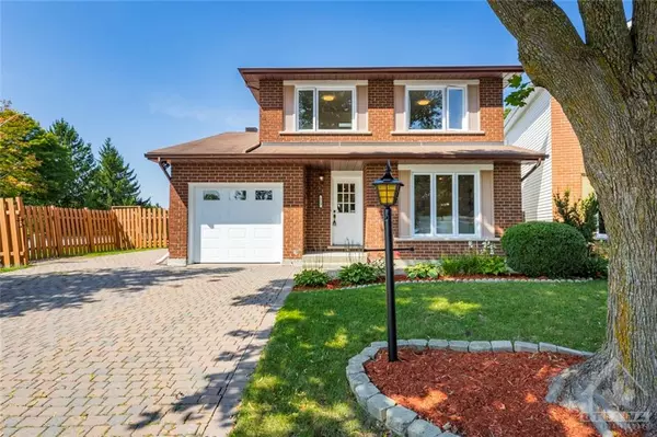 Ottawa, ON K2H 9K8,119 OAKMORE PL