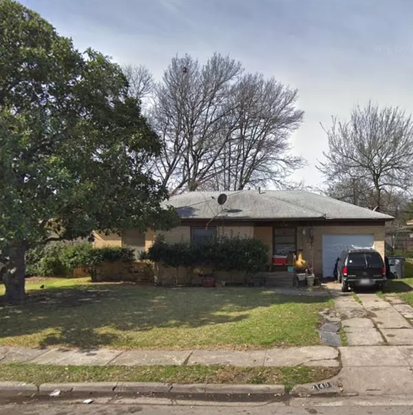 2149 Prichard Lane, Dallas, TX 75227