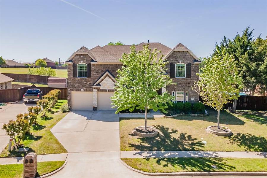 906 Wooded Creek Drive, Cedar Hill, TX 75104