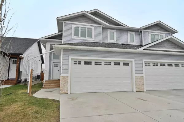 Olds, AB T4H 0E4,39 Violet Close