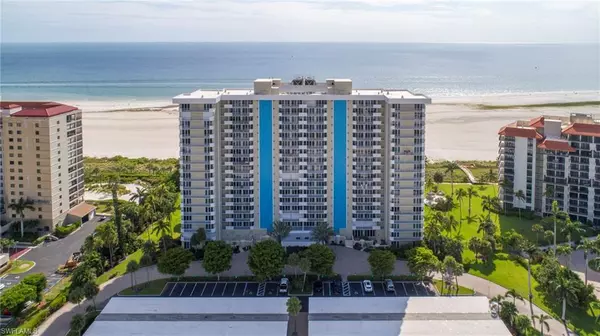 140 Seaview CT 304 S, Marco Island, FL 34145