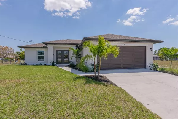 22 33rd TER, Cape Coral, FL 33993