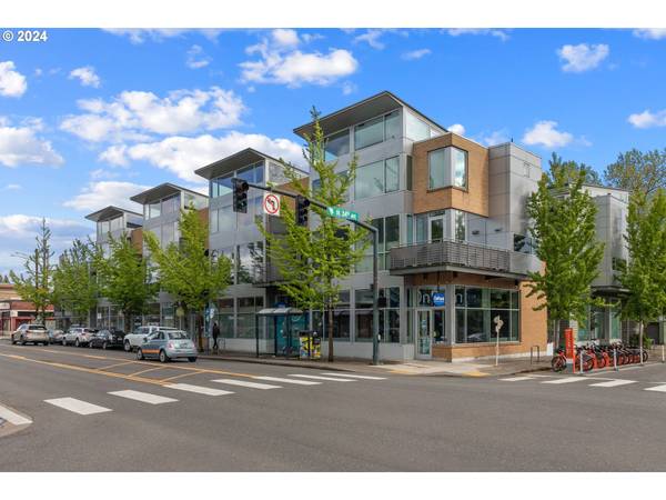 1510 SE 34TH AVE #205,  Portland,  OR 97214