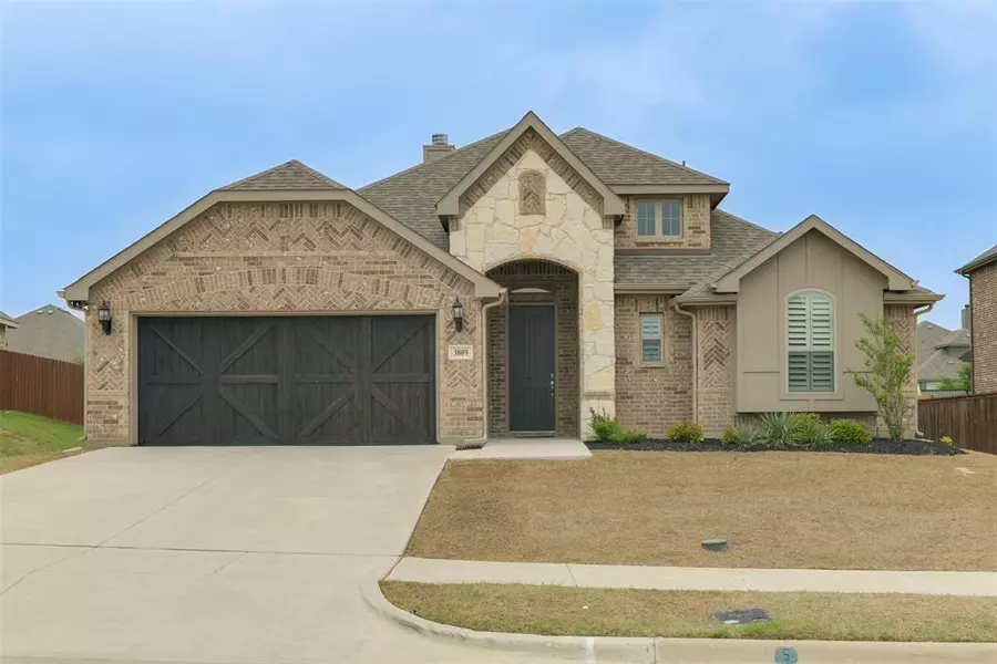 3809 Thicket Way, Midlothian, TX 76065