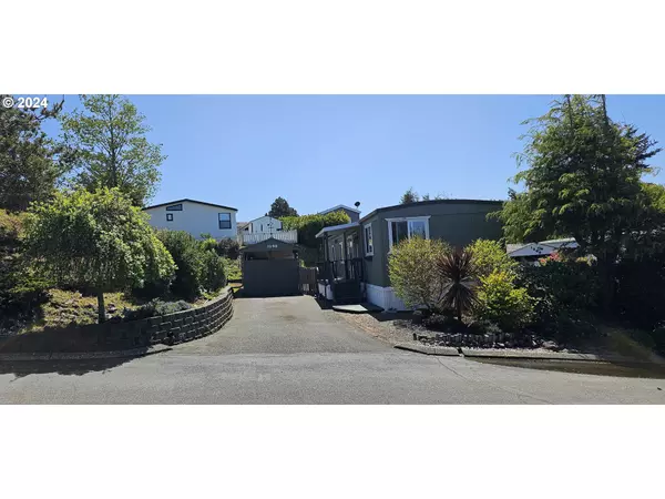 Coos Bay, OR 97420,1248 EMBARCADERO CIR