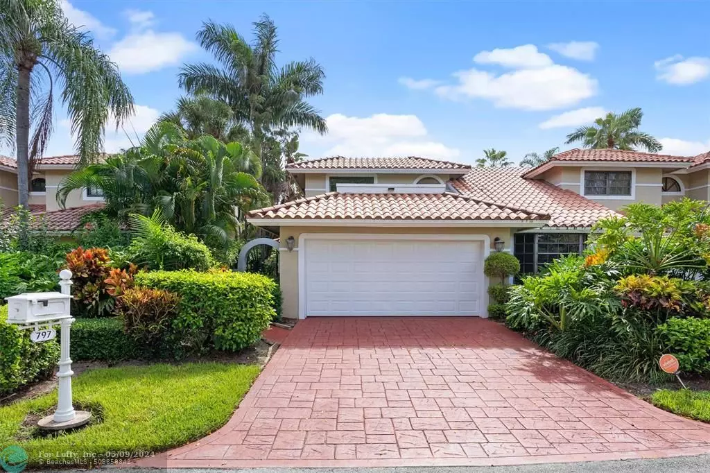 Deerfield Beach, FL 33442,797 Villa Portofino Cir  #797