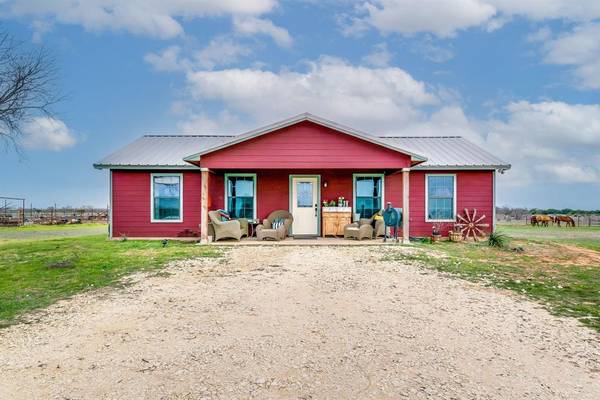 10162 N US Highway 281,  Hico,  TX 76457