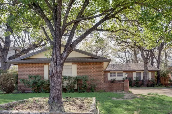 Arlington, TX 76013,3006 Norwood Lane