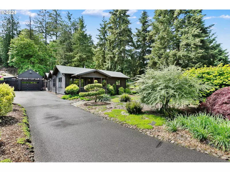 14203 SE UPPER ALDERCREST DR, Milwaukie, OR 97267