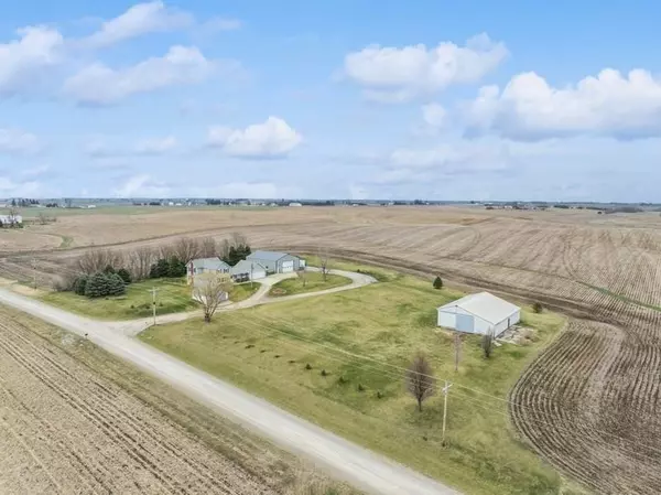 2314 T Avenue, Williamsburg, IA 52361