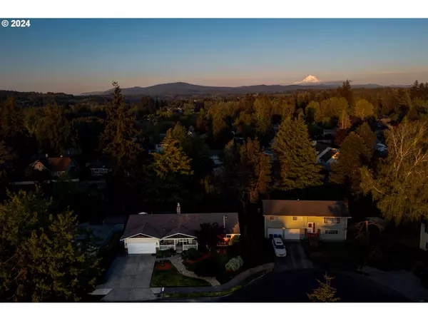 Gresham, OR 97030,1584 NE LA MESA PL