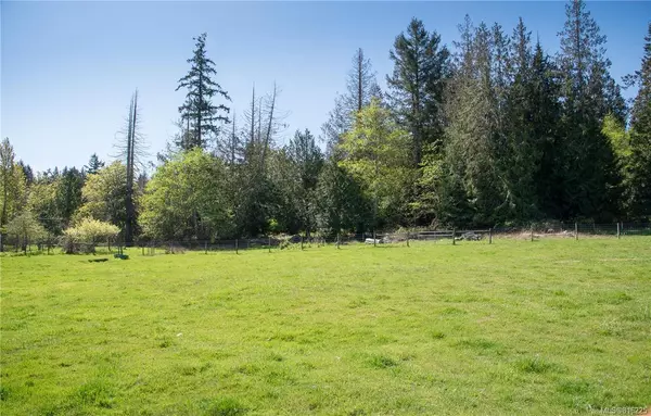 Salt Spring, BC V8K 1B6,162 Hedger Rd