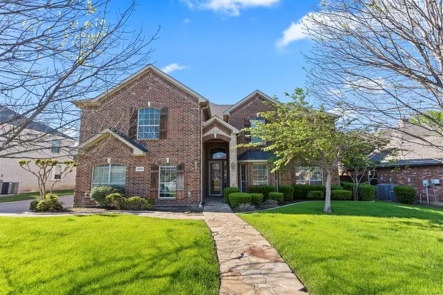 2605 Greenbriar Drive, Mansfield, TX 76063