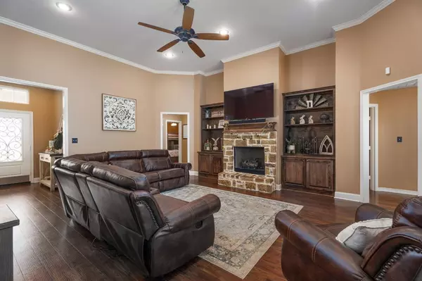 Chandler, TX 75758,405 Laura Lane