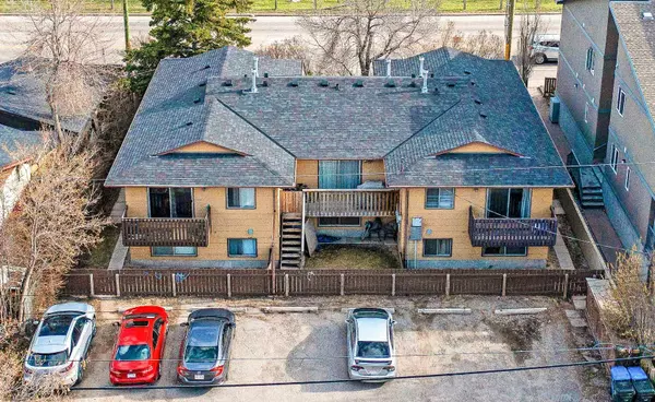 Calgary, AB T3B 0H1,7712 Bowness RD NW