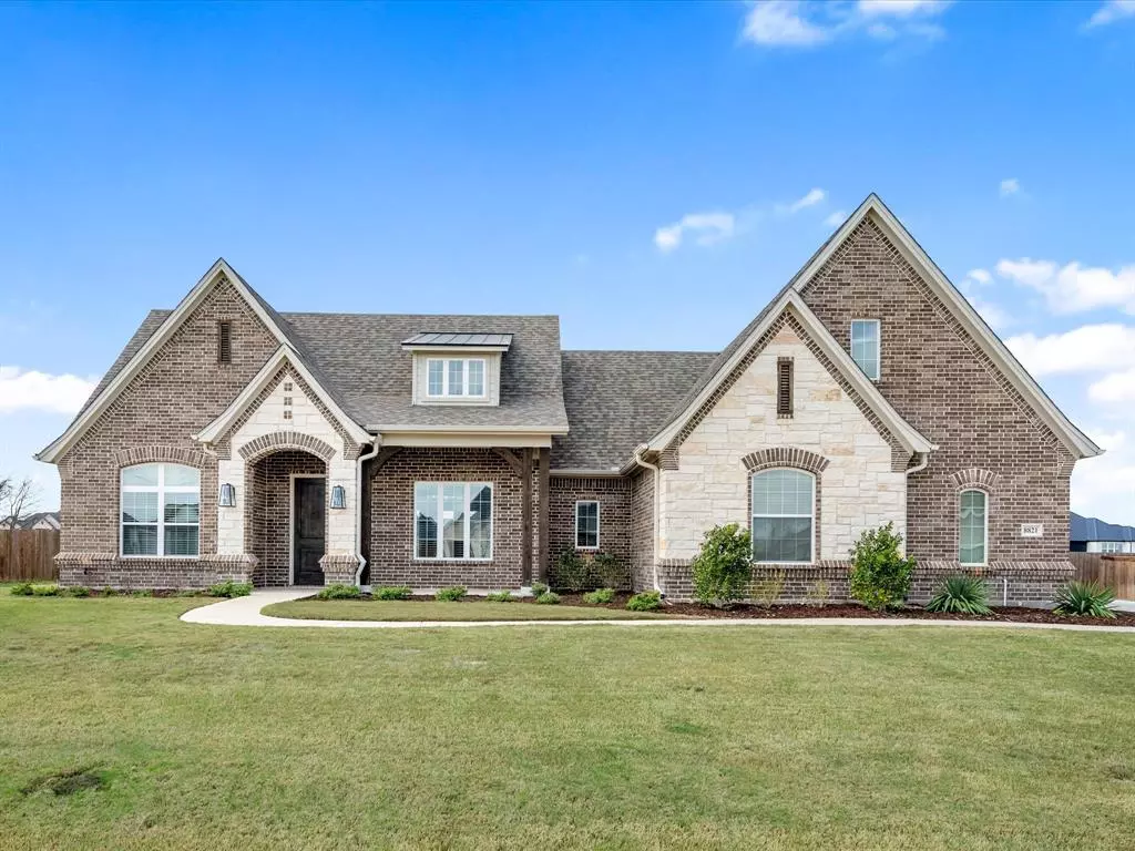 Justin, TX 76247,8821 Lazy Oak Drive