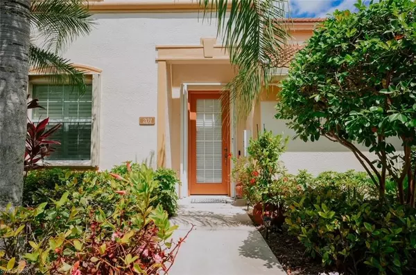 Naples, FL 34104,7877 Clemson ST 201