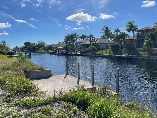 3814 17th AVE, Cape Coral, FL 33914