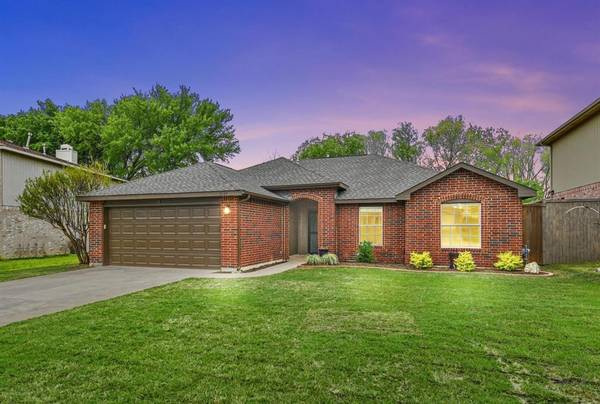 3309 Acropolis Drive, Corinth, TX 76210