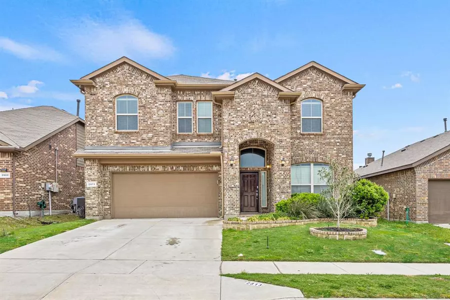 2813 Saddle Creek Drive, Fort Worth, TX 76177