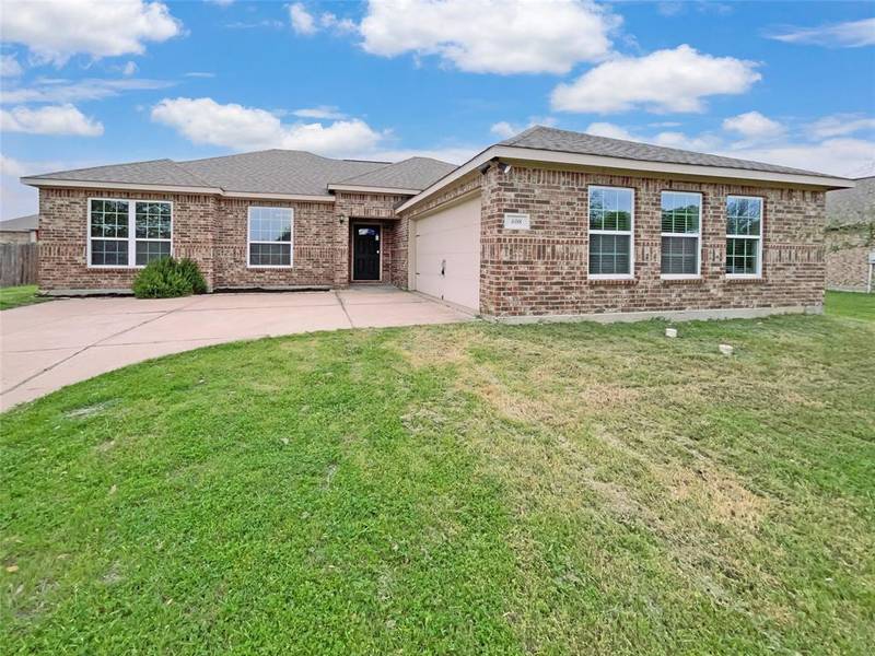 408 Lake Street, Red Oak, TX 75154