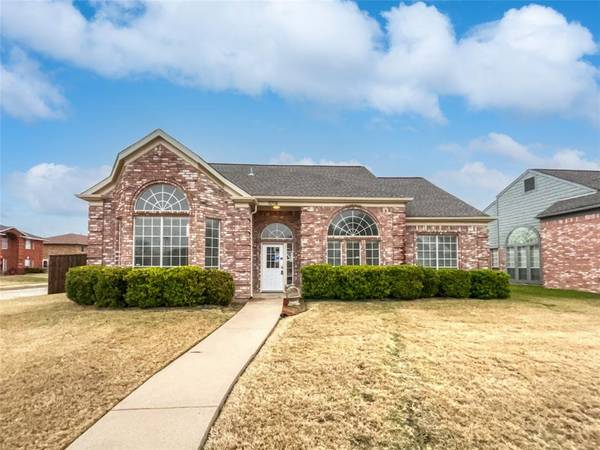 5718 Highgate Lane, Rowlett, TX 75088