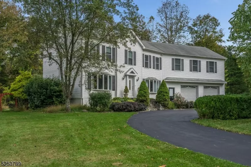 202 Old Turnpike Rd, Washington Twp., NJ 07865