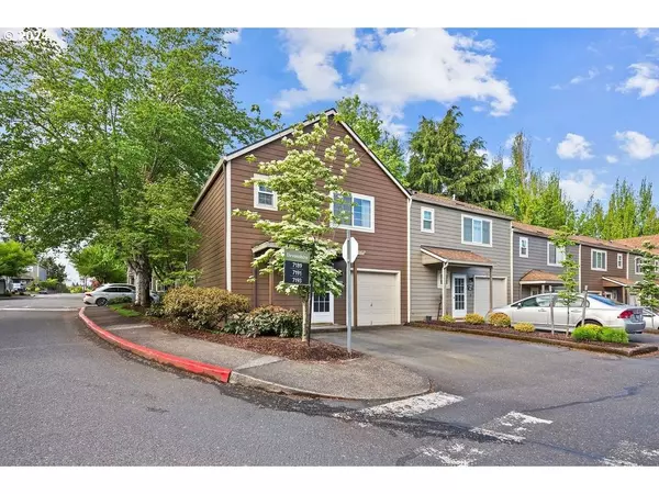 Tualatin, OR 97062,7193 SW SAGERT ST #101