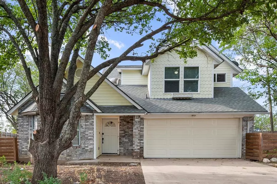 340 Hillcroft Road, Fort Worth, TX 76108