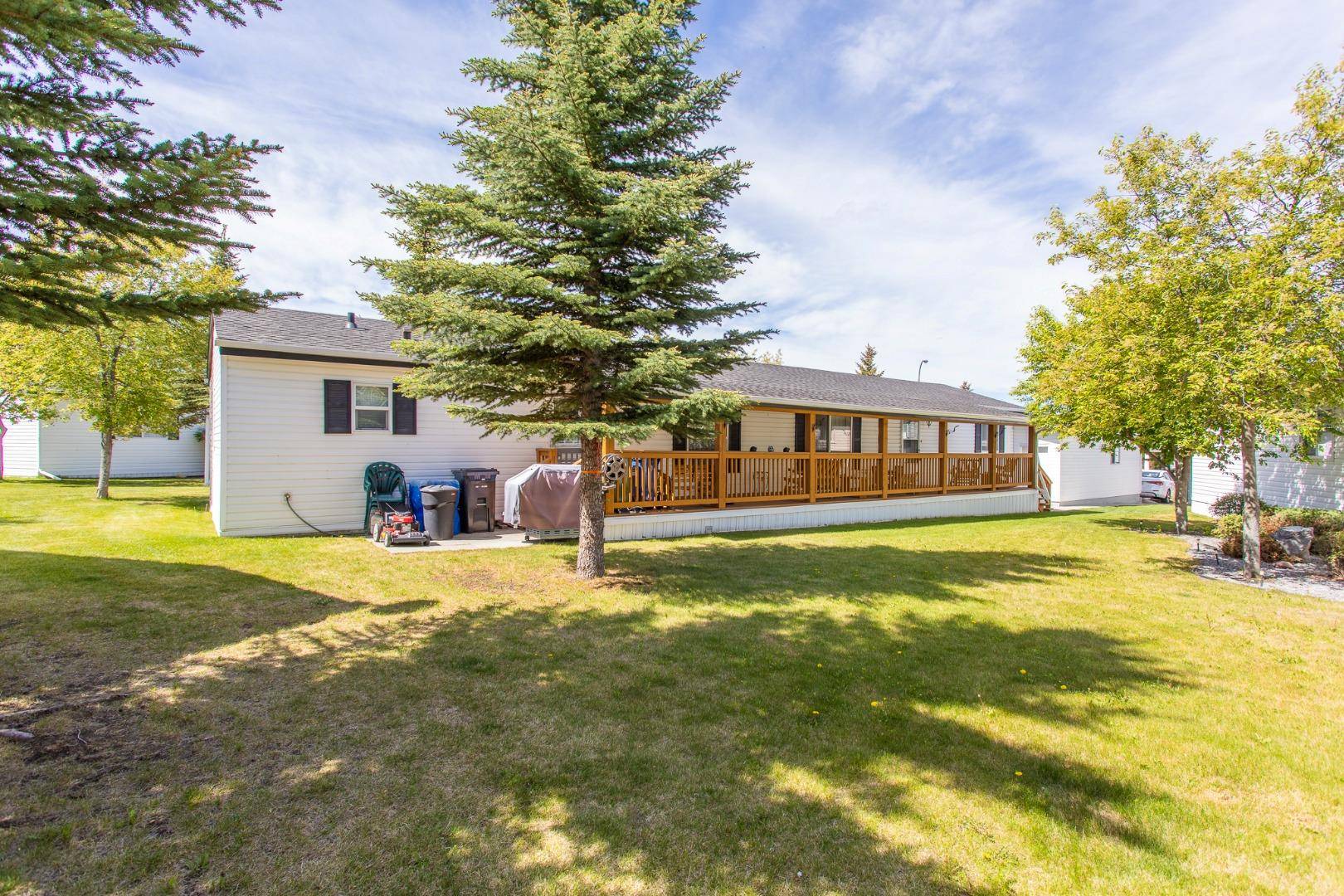 Red Deer, AB T4R 2Z8,4920 Doncaster AVE