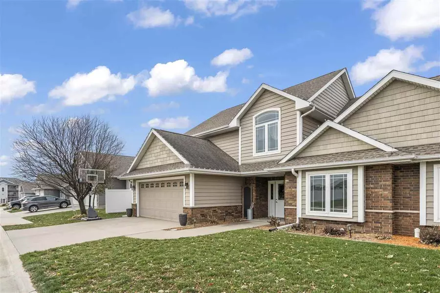 107 Wild Rose Lane, Solon, IA 52333