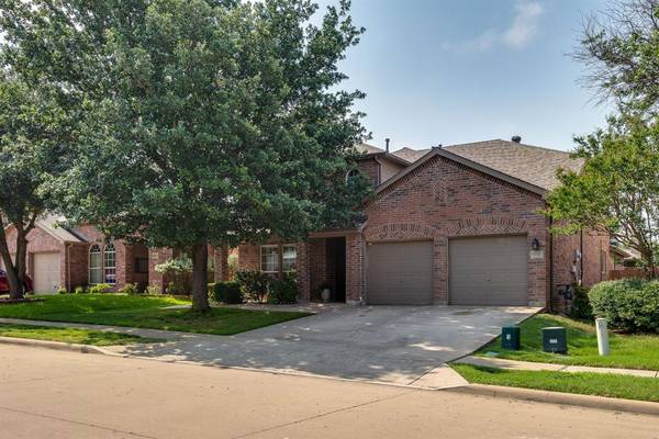 1720 Flamingo Drive, Little Elm, TX 75068