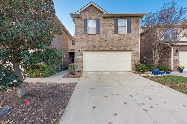 2908 Muirfield Drive,  Lewisville,  TX 75067