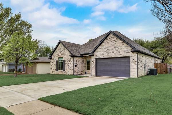 Richardson, TX 75080,113 Dogwood Drive