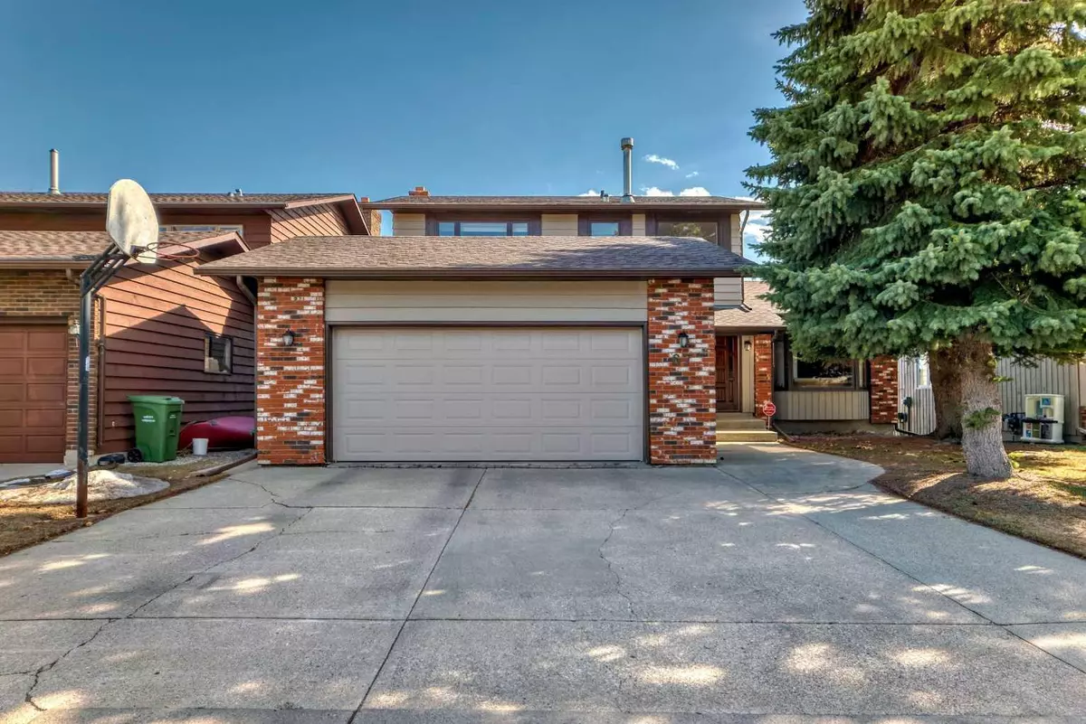 Calgary, AB T3A3T8,67 Edenwold PL NW