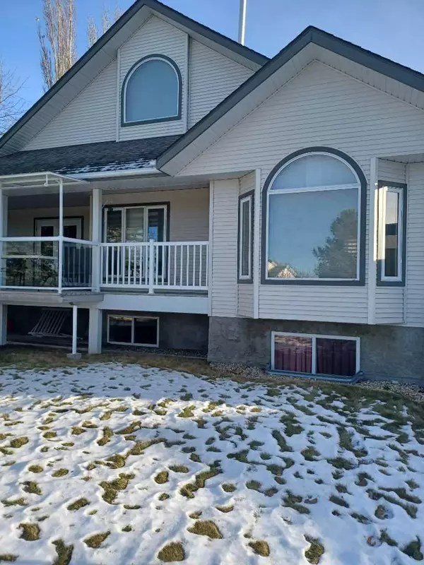 Innisfail, AB T4G 1X8,4542 54A AVE CRESENT