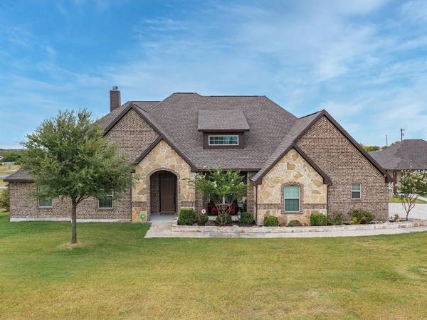 106 Becca Ann Lane, Decatur, TX 76234