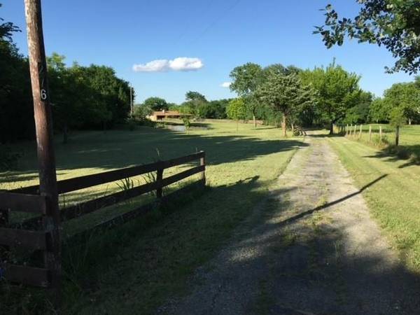 276 Harrell Road, Howe, TX 75459