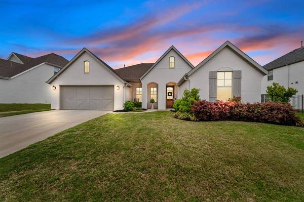 860 Highlands Avenue, Aledo, TX 76008