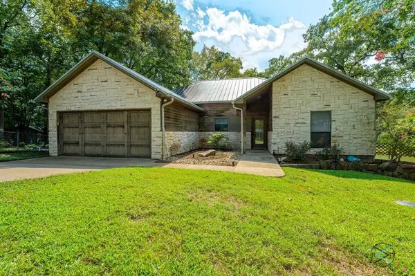 Mabank, TX 75156,2139 Hickory Trace