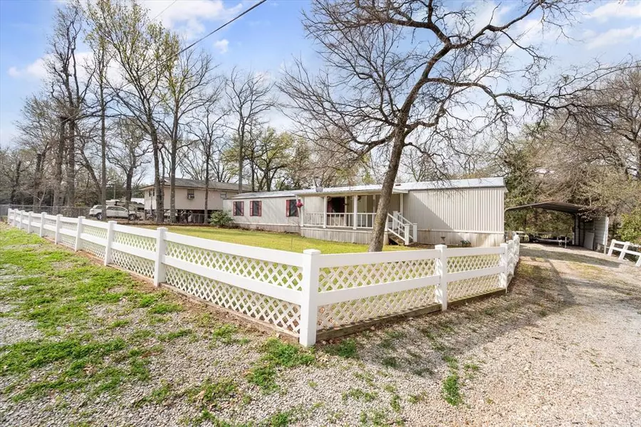 373 Brandywine Avenue, Streetman, TX 75859