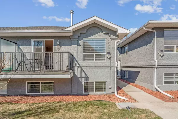 Calgary, AB T3E 2H5,2209 28 ST SW #1