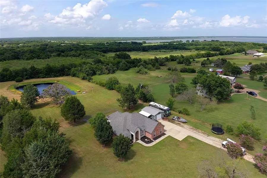 5728 Cedar Creek Drive, Kemp, TX 75143