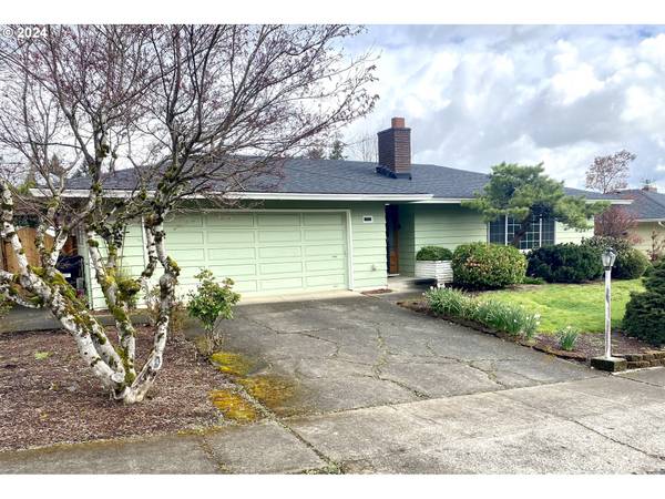 7155 MONTE VERDE DR, Gladstone, OR 97027