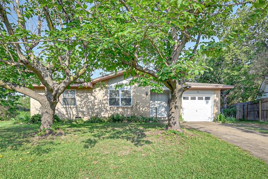 831 Louise Avenue, Duncanville, TX 75137