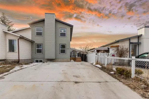 Calgary, AB T1Y4S5,3527 42 ST NE