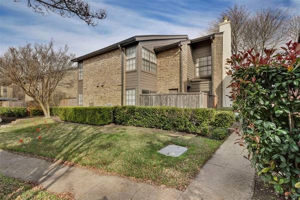 333 Melrose Drive #33C,  Richardson,  TX 75080