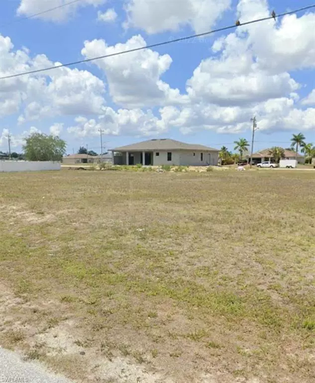 Cape Coral, FL 33993,1720 15 PL