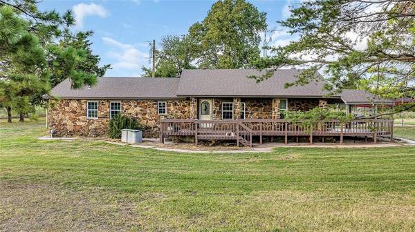 32024 Tiny Chapel Road,  Madill,  OK 73446