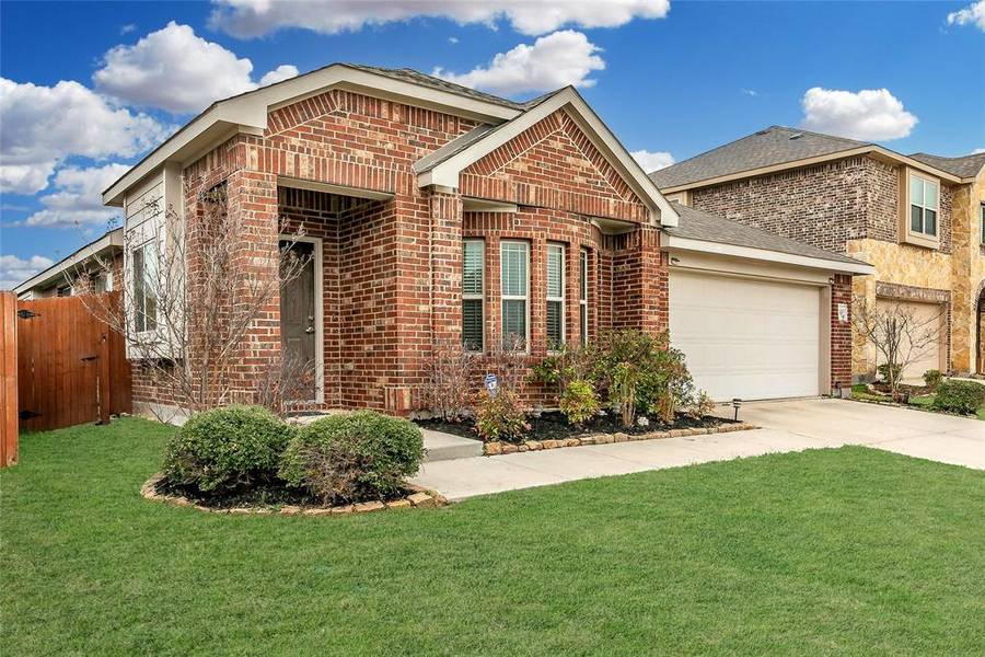 4207 Candleberry Lane, Heartland, TX 75126